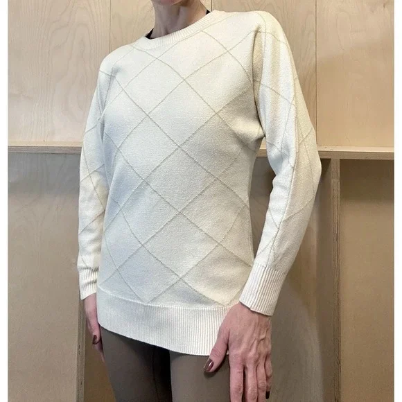 Tamari sweater for women‎ XS Ivory Crisscross Detailing - Picture 2 of 8